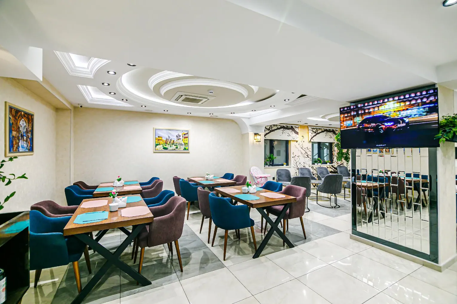 Essam Deluxe Restoran